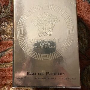 Versace Eros Pour Femme Eau de Parfum - Elegant Silver